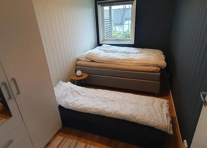 Flat On Kvaloya, Tromsoe