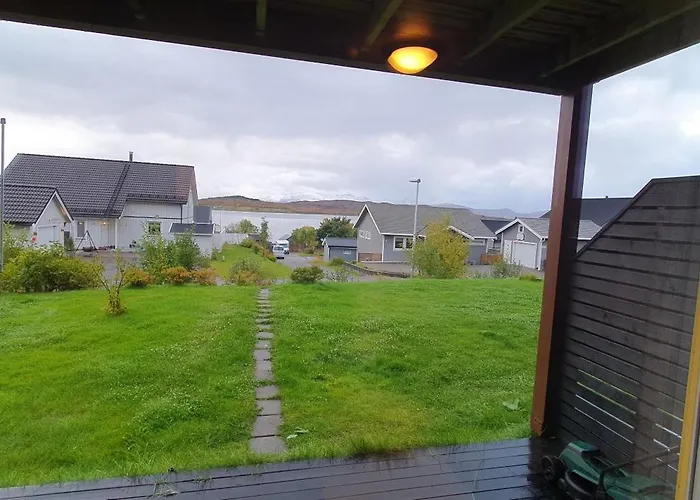 Flat On Kvaloya, Tromsoe